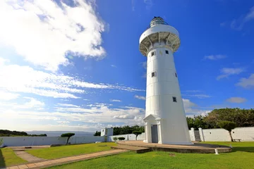 Rolgordijnen Eluanbi lighthouse, a 19th-century lighthouse situated at Hengchun , Pingtung County, Taiwan © leochen66
