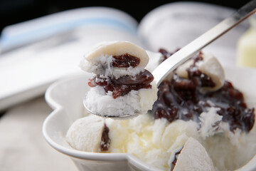 Bingsoo with rice cake on top