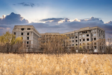 Fototapeta premium abandoned house unfinished house desolate