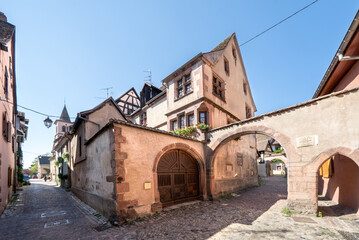 Fototapeta na wymiar Half-timbered houses in Riquewihr, Alsace, France