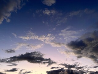 Fototapeta na wymiar Evening violet sky with clouds, twilights heavens background