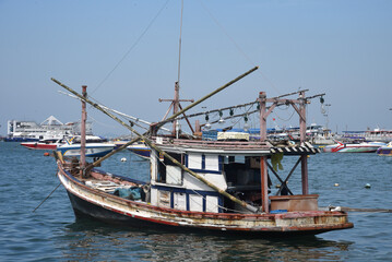 Naklejka premium Boote vor Pattaya, Thailand