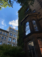 Maravillosa vista de los detalles de la ciudad de Nueva York. puesta de sol y calles.