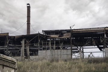 Fototapeta premium destroyed buildings of the workshop of the Azovstal plant in Mariupol Ukraine