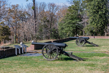 Fototapeta na wymiar Civil War Cannons at Chatham Manor, Fredericksburg, Virginia, USA, Fredericksburg, Virginia