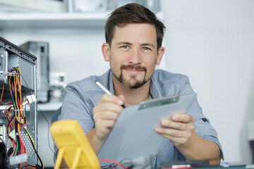 technician with clipboard