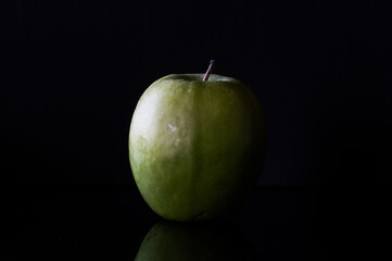 apple in the dark