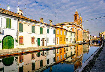 Fototapeta na wymiar historic old town of Comacchio in italy