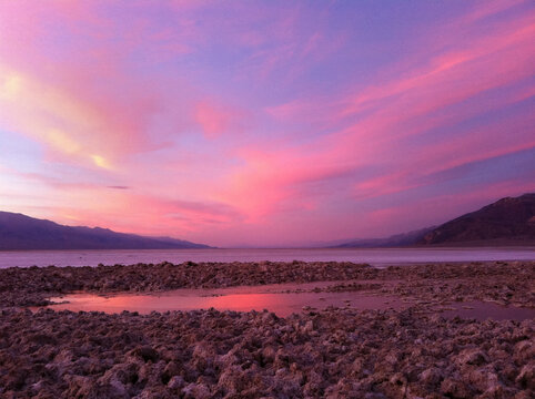 Sunset over Badwater

 Death Valley National Park
