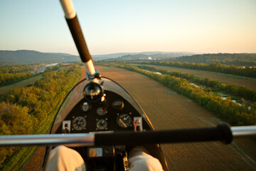 View forward out of an ultralight trike cockpit flying south along the Tennessee River south of Jasper, TN.