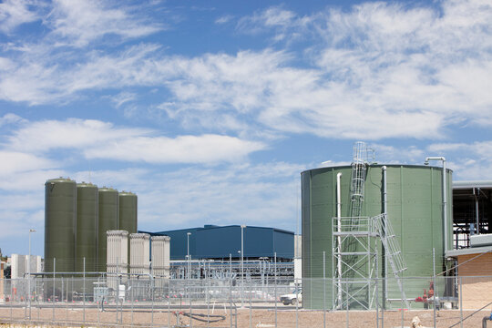 A new multi million $ desalination plant in Sydney, Australia. Muxh of Victoria and New South Wales have suffered an awful drought for the last 10-15 years. This has threatened wat