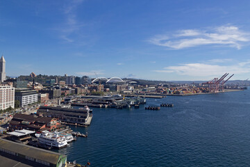 Fototapeta premium Panoramic view of the Port of Seattle from the interior of the Seattle Great wheel on Elliott Bay.