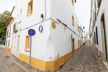 Fototapeta na wymiar Street in the old town of Evora, Portugal