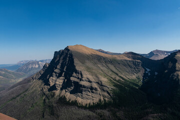 Obraz premium Landscape Mountain Views of Waterton National Park in Summer 