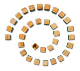 左から始まる渦の中心に中央を指している矢印があるウッドキューブの素材
