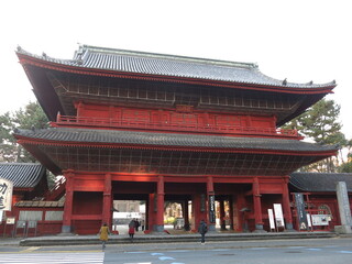 Obraz premium 東京・芝の増上寺（三解脱門） Zojoji Temple (Main Gate)
