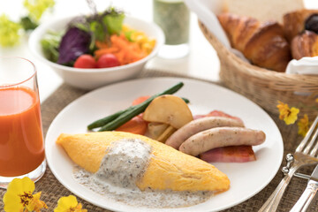 ホテルの朝食・ビュッフェ・バイキング	・オムレツ