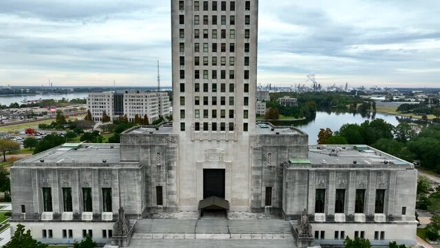 Rising aerial of Baton Rouge and Louisiana State Capitol.