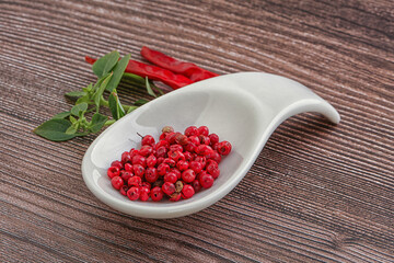 Red pepper seeds in the bowl