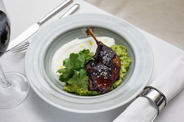 delicious roast duck in a restaurant
