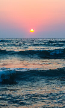 Sunset On Ocean's Horizon