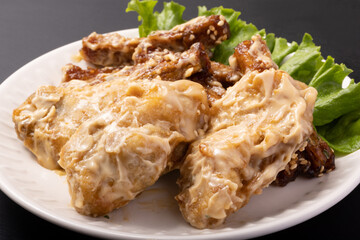 広島県産牡蠣とごぼうのオイスターソースマヨネーズ和え