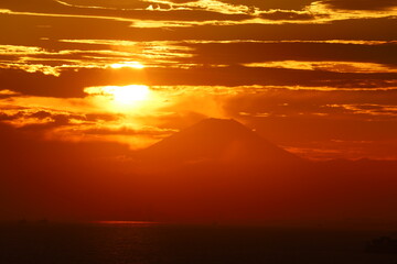 Fototapeta na wymiar sunset and Mt. Fuji
