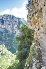 Griechenland - Zagori - Monodendri - Kloster von Agia Paraskevi - Felsenweg
