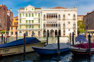 Fototapeta na wymiar Ca D'Oro palace on Grand canal in Venice, Italy