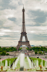 Fototapeta na wymiar The Eiffel Tower, Paris, France.