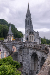 Obraz premium Sanctuaire de Notre-Dame de Lourdes, The Sanctuary of Our Lady of Lourdes in France