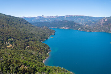 Fototapeta na wymiar panoramic view of san martin de los andes lake, argentina