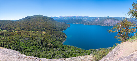 Fototapeta na wymiar panoramic view of san martin de los andes lake, argentina