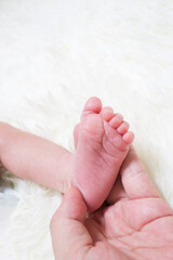 新生児の赤ちゃんの足