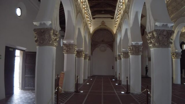 santa maria la blanca synagogue in toledo