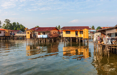Fototapeta na wymiar Water Village in Kota Kinabalu