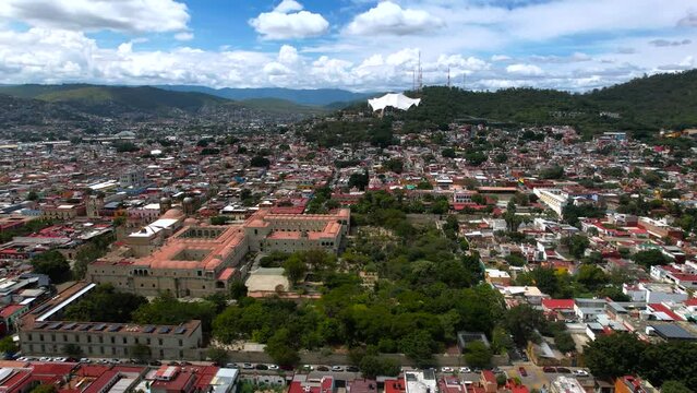 side view of the city of Oaxaca, the temple of Santo domingo and the guelaguetza forum