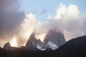 Fototapeta premium Fitz roy mountain in patagonia argentina