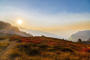 Fototapeta premium sunrise in the mountains