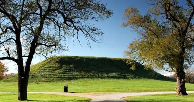 Cahokia Mounds State Historic Site, Illinois, USA