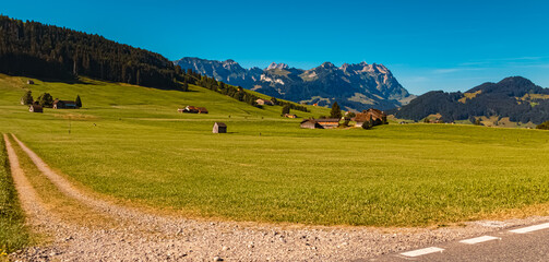 Obraz premium Beautiful alpine summer view on a sunny summer day near Appenzell, Alpstein, Switzerland