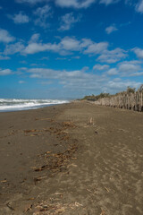 Sandstrand in Bibbona di mare in der Toskana in Italien im Herbst