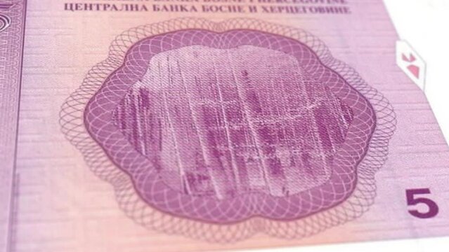 Bosnia Bosnia and Herzegovina Konvertibilna Marka 5 Banknotes, Five Bosnia and Herzegovina Konvertibilna Marka, Tracking and Dolly Shots 5 Bosnia and Herzegovina Konvertibilna Marka banknote Observe