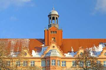 Das Leibniz-Gymnasium am Leipziger Nordplatz. Sachsen, Deutschland
