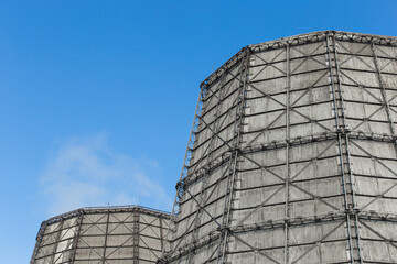 Cooling of hot salt water in steam units of the cooling tower of an industrial enterprise