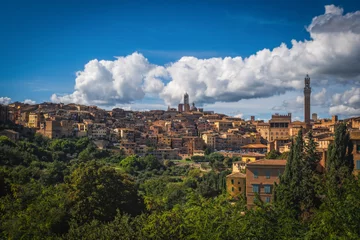Foto op Canvas Beautiful panoramic view of the historic city of Siena at daytime with an amazing cloudscape on an idyllic autumn evening, Tuscany, Italy. October 2022 © Сергій Вовк