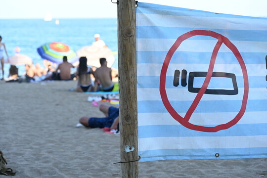 No smoking on the beach