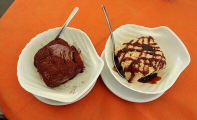 Pizzo - Gelati Tartufo da Raffaele in Piazza della Repubblica