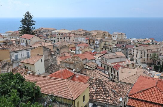 Pizzo Calabro - Panorama del borgo da Via Salomone