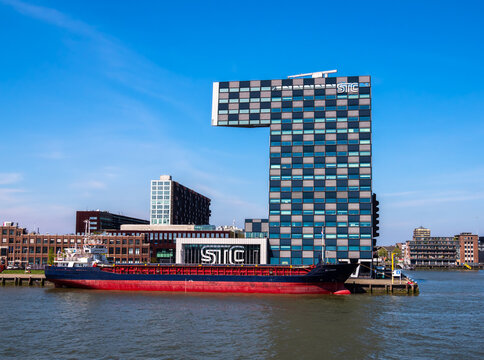 STC - The Shipping and Transport College Group